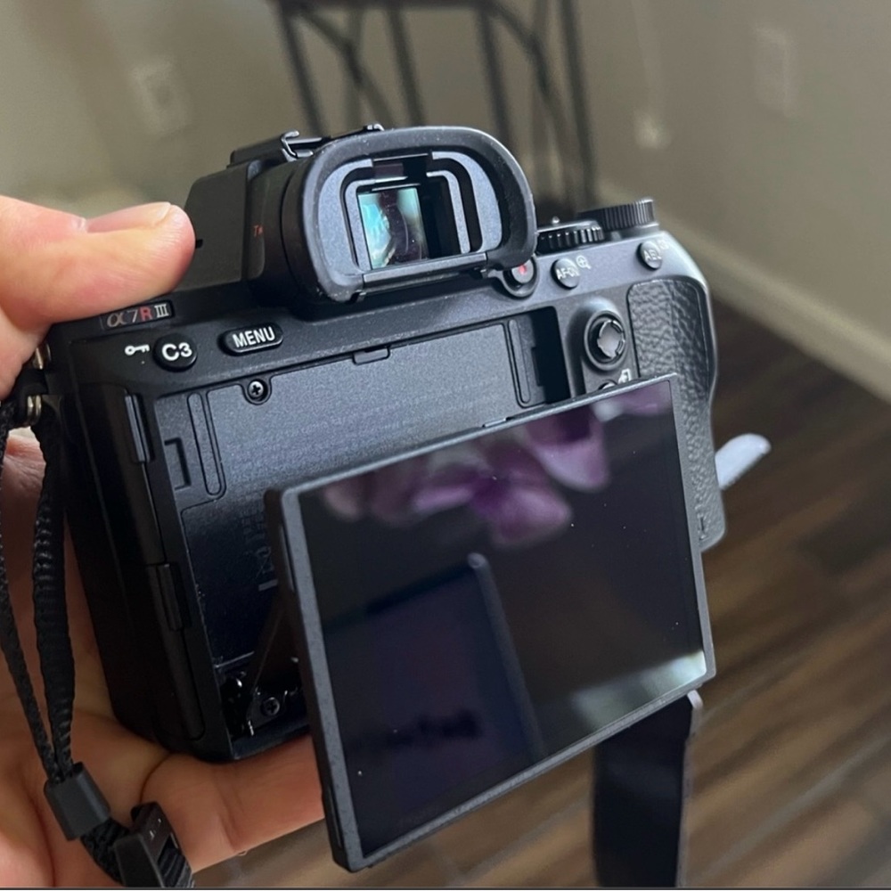 Sony Black  A7Riii Digital Camera with Articulating LCD and Textured Grip